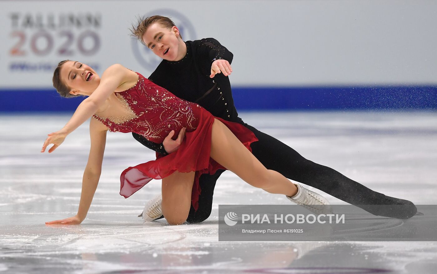 Фигурное катание. Чемпионат мира. Юниоры. Танцы. Произвольная программа