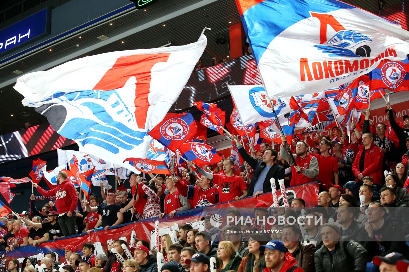 Хоккей. КХЛ. Матч "Локомотив" - "Йокерит"