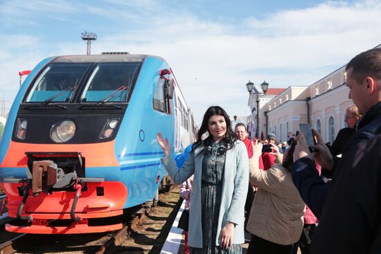 Запуск рельсового автобуса между Керчью и Анапой