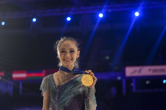 Фигурное катание. Чемпионат мира. Юниоры. Девушки. Произвольная программа