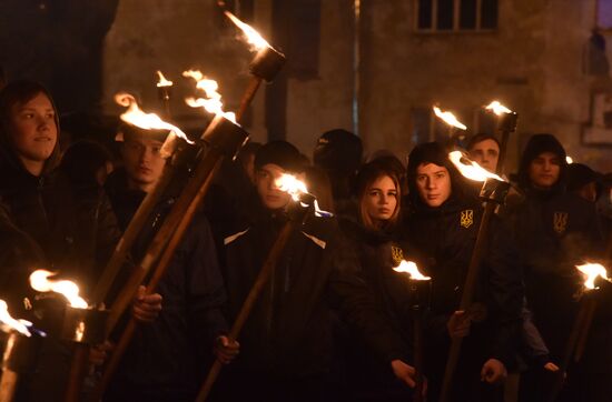 Марш националистов во Львове