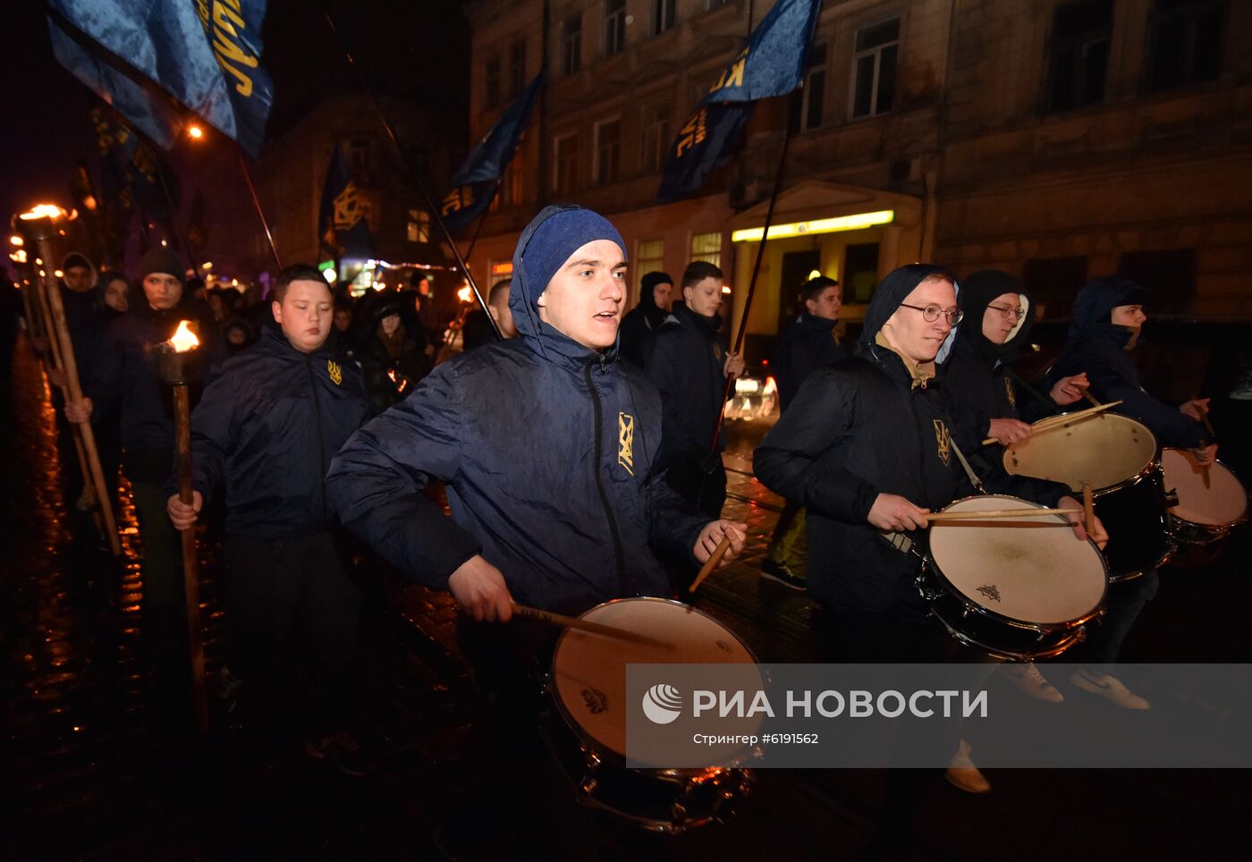 Марш националистов во Львове
