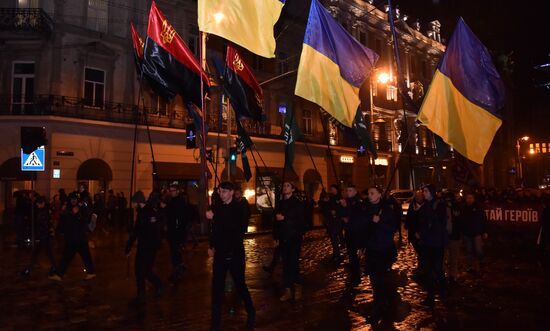 Марш националистов во Львове