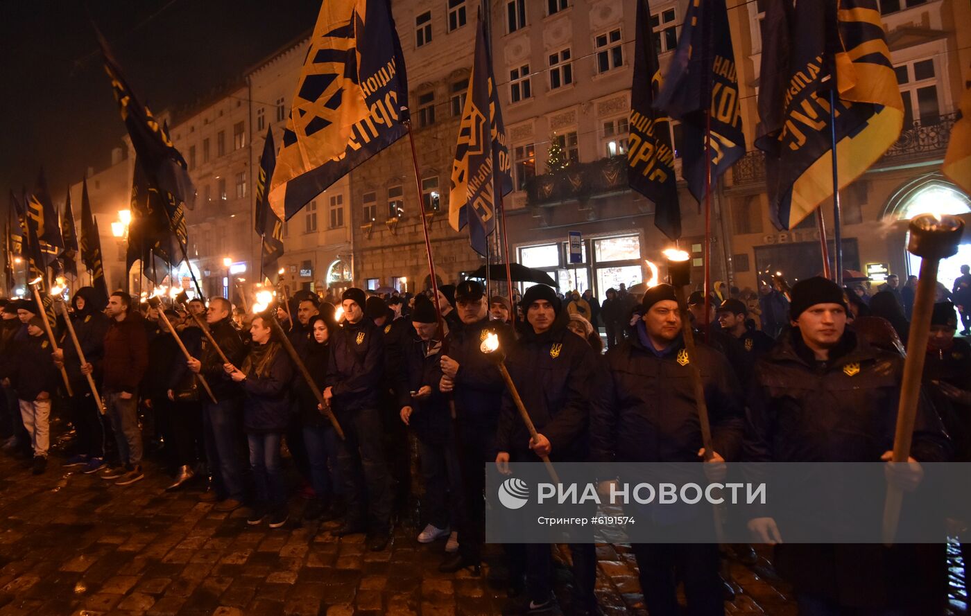 Марш националистов во Львове