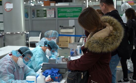 Санитарно-карантинный контроль в аэропорту Шереметьево