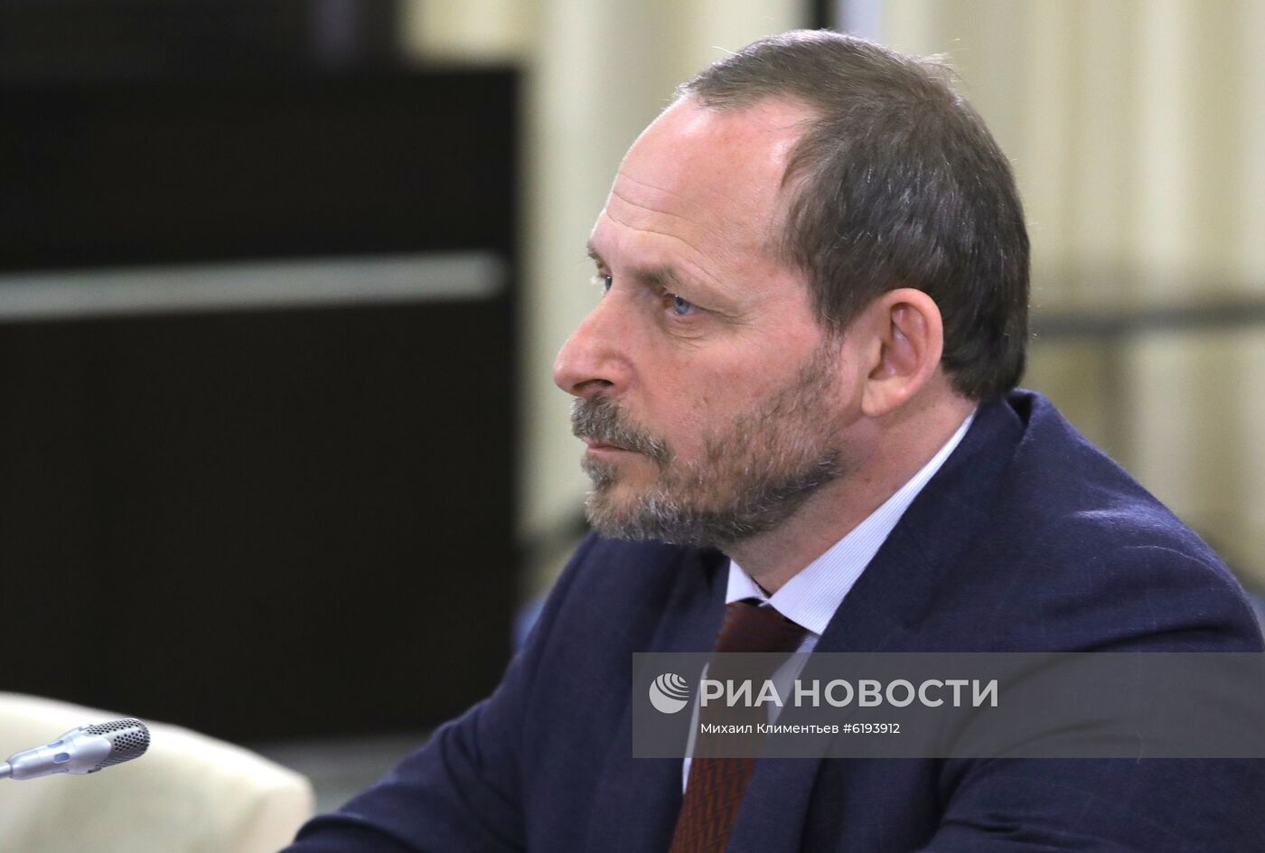 Президент РФ В. Путин провел встречу с инвесторами