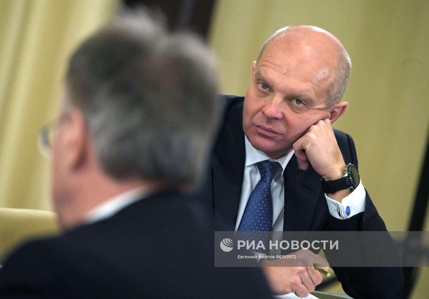 Президент РФ В. Путин провел встречу с инвесторами