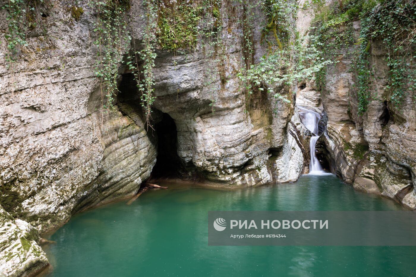 Водопады в Сочи.