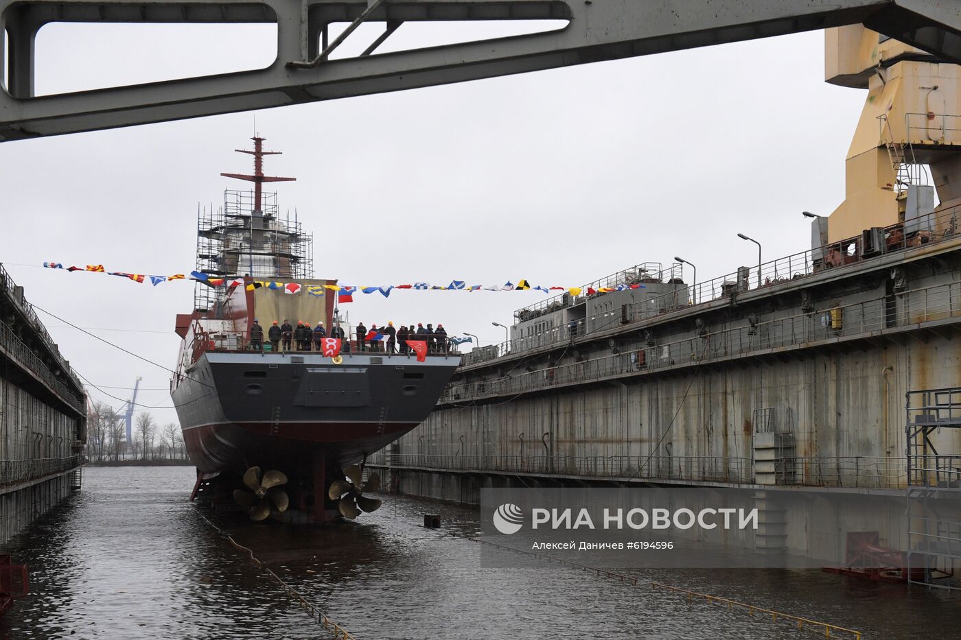 Спуск на воду корвета "Ретивый" в Санкт-Петербурге