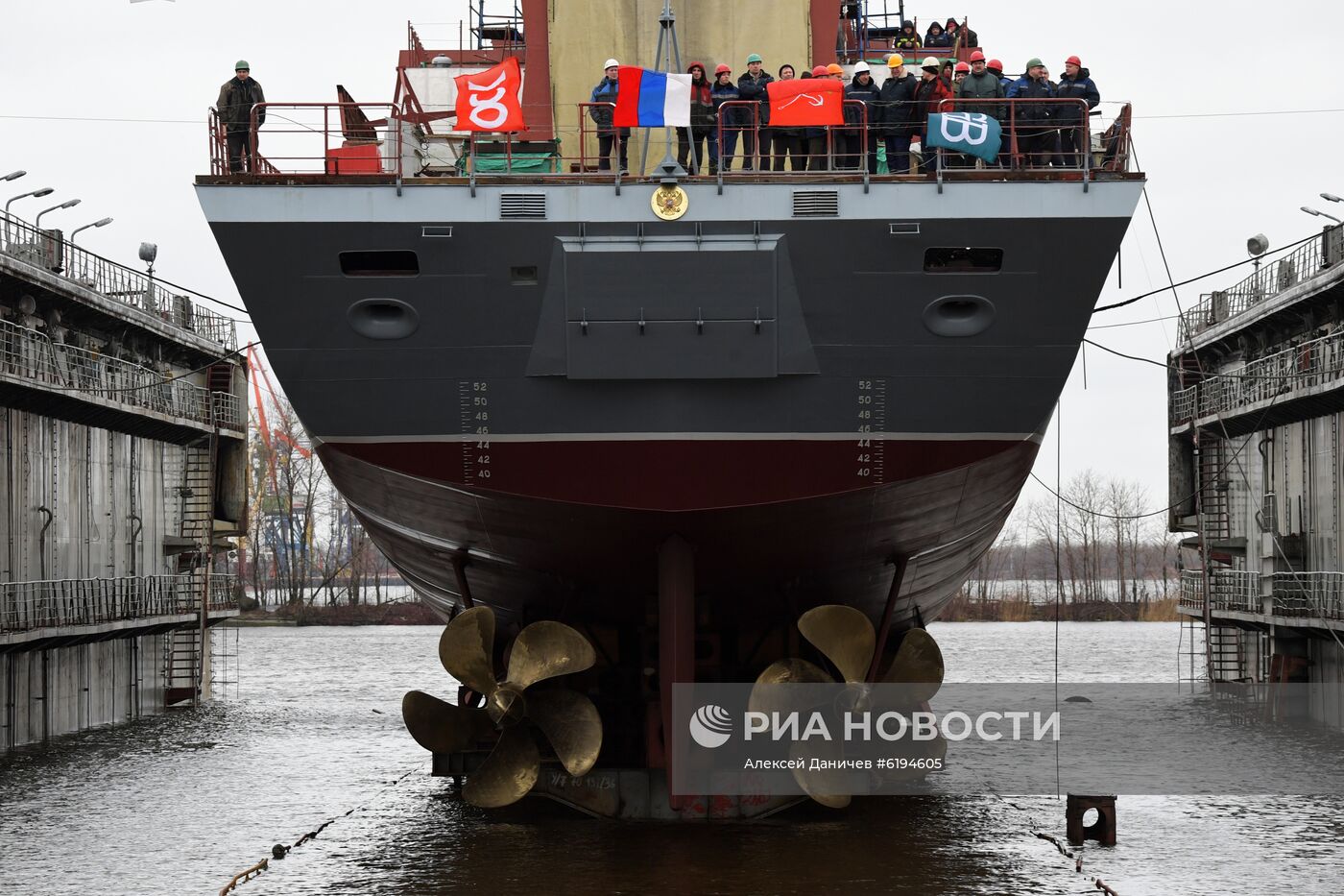 Спуск на воду корвета "Ретивый" в Санкт-Петербурге