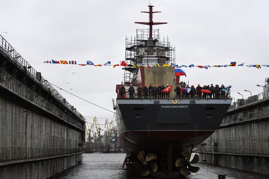 Спуск на воду корвета "Ретивый" в Санкт-Петербурге