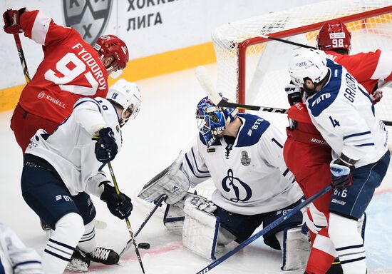 Хоккей. КХЛ. Матч "Спартак" – "Динамо" (Москва)