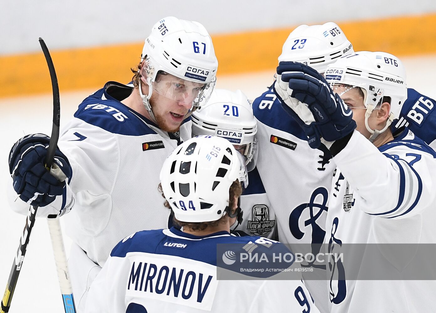 Хоккей. КХЛ. Матч "Спартак" – "Динамо" (Москва)