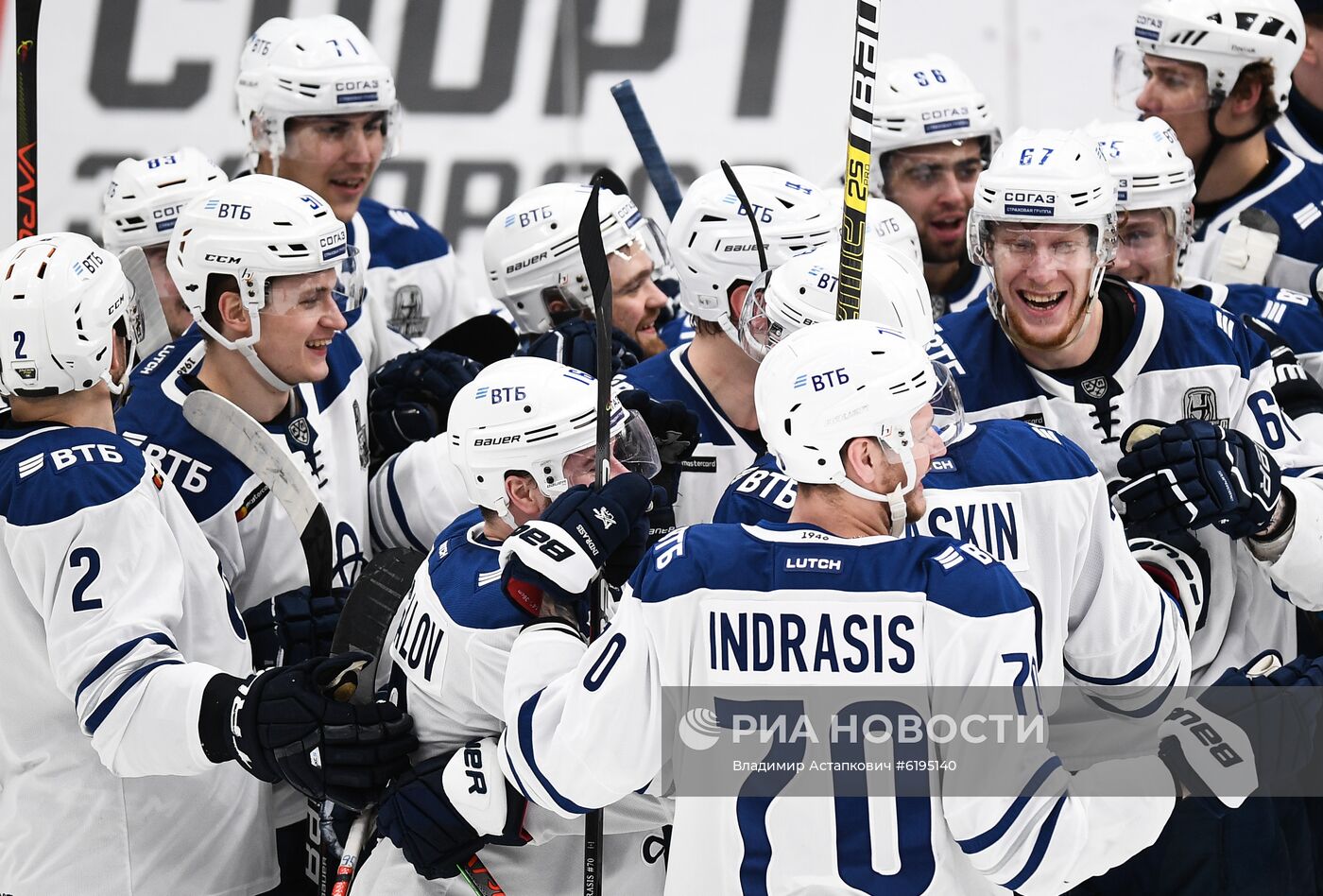 Хоккей. КХЛ. Матч "Спартак" – "Динамо" (Москва)