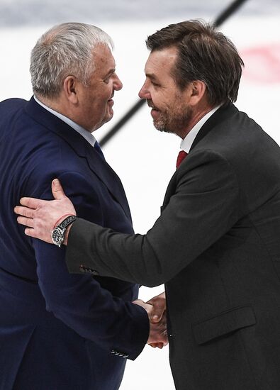 Хоккей. КХЛ. Матч "Спартак" – "Динамо" (Москва)