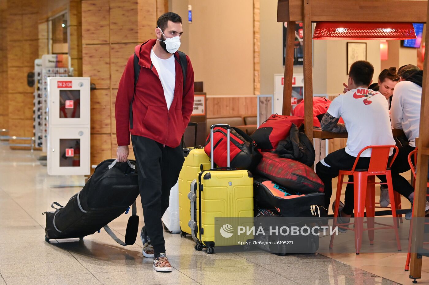 Санитарно-карантинный контроль в аэропорту Сочи