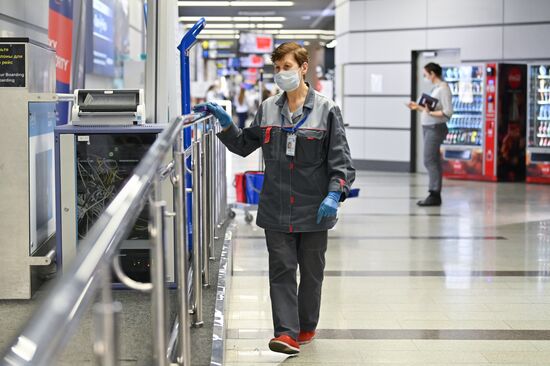 Санитарно-карантинный контроль в аэропорту Сочи