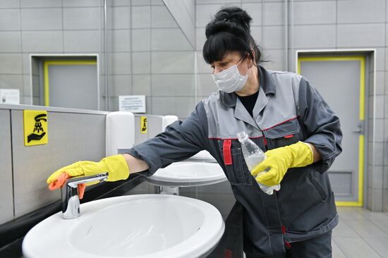 Санитарно-карантинный контроль в аэропорту Сочи