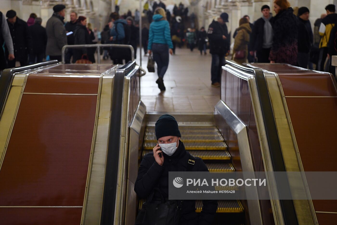 В Москве могут ввести дополнительные меры по борьбе с коронавирусом