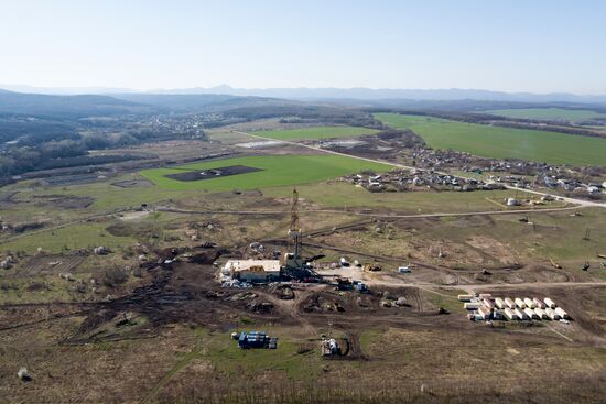 Абино-Украинское нефтегазовое месторождение в Краснодарском крае