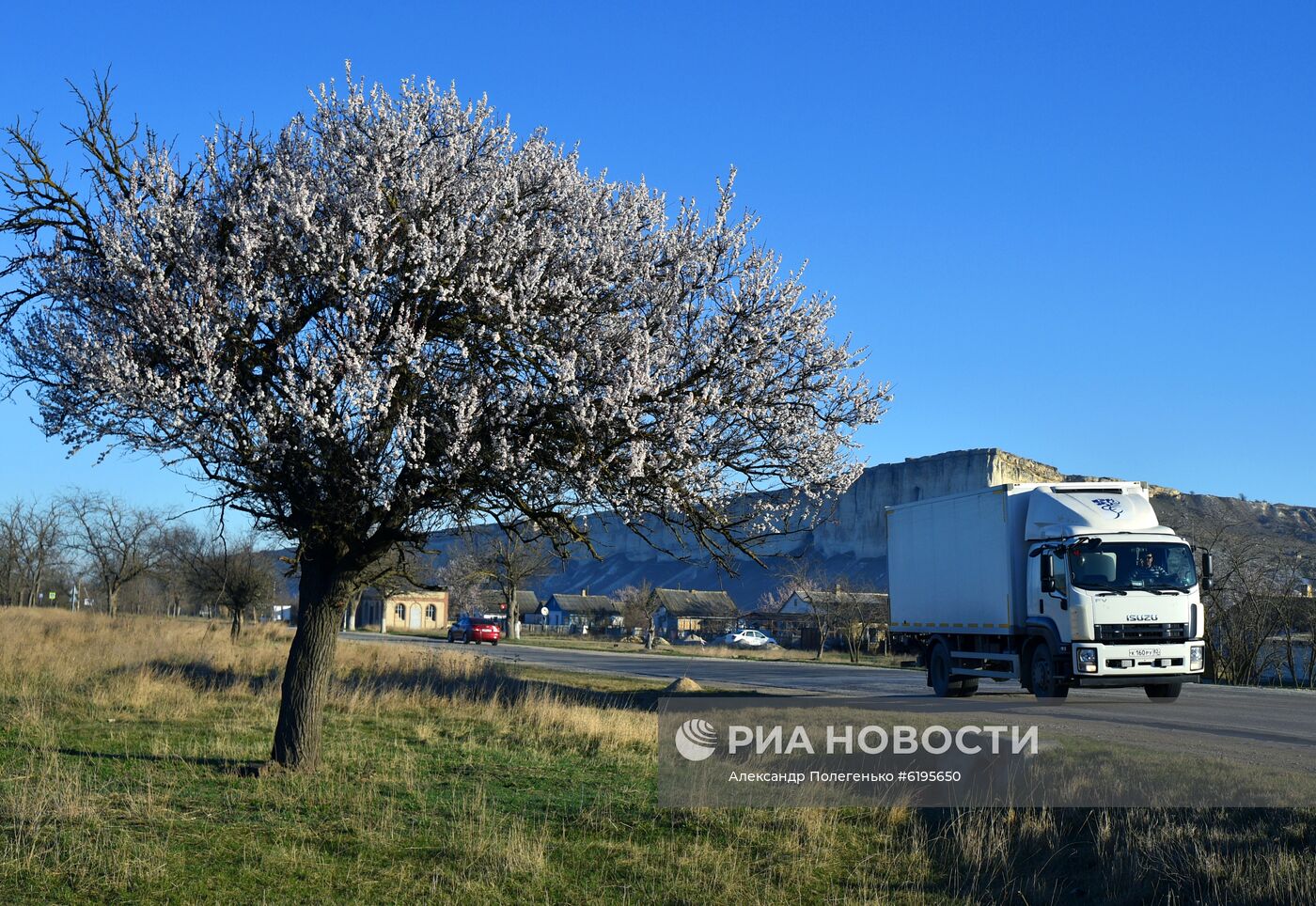 Белая скала в Крыму