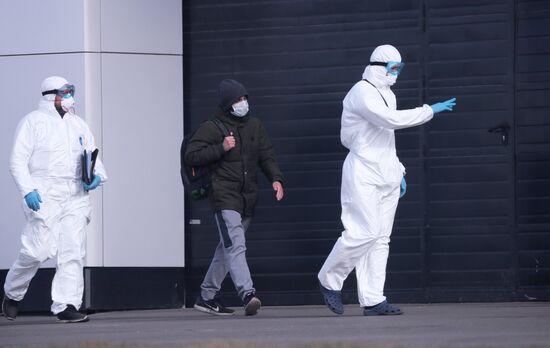 Больница в Коммунарке для пациентов с подозрением на коронавирус 