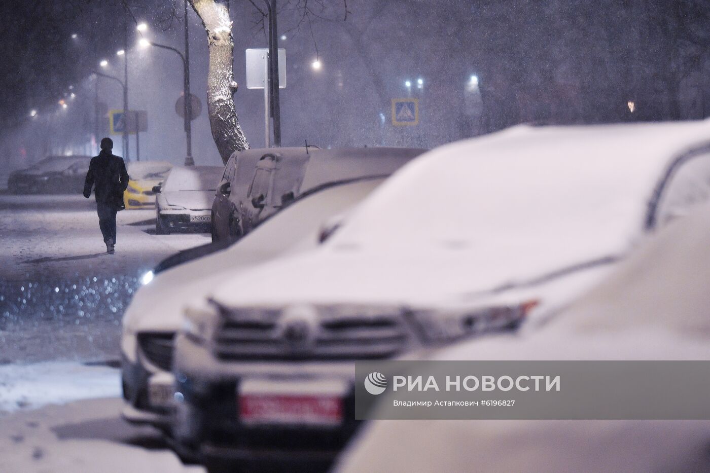 Снег в Москве и Подмосковье