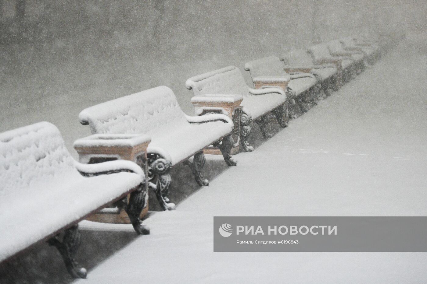 Снег в Москве и Подмосковье