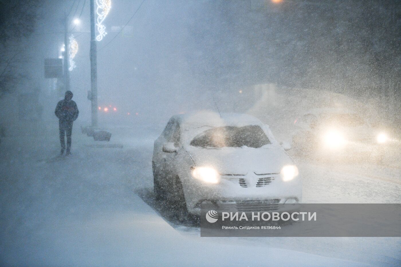 Снег в Москве и Подмосковье