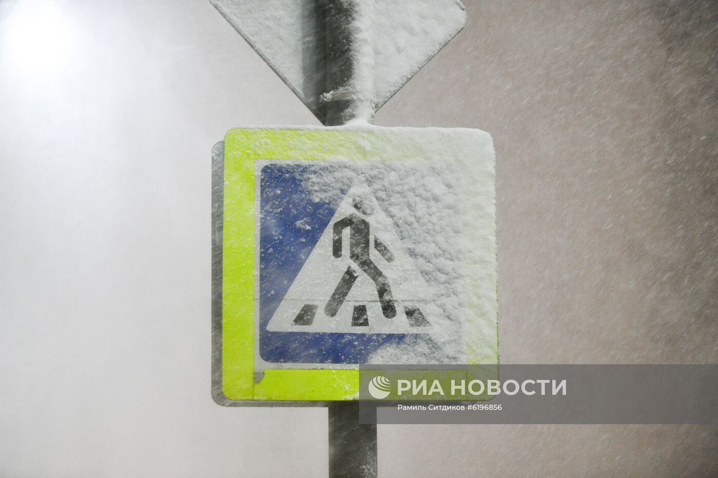 Снег в Москве и Подмосковье