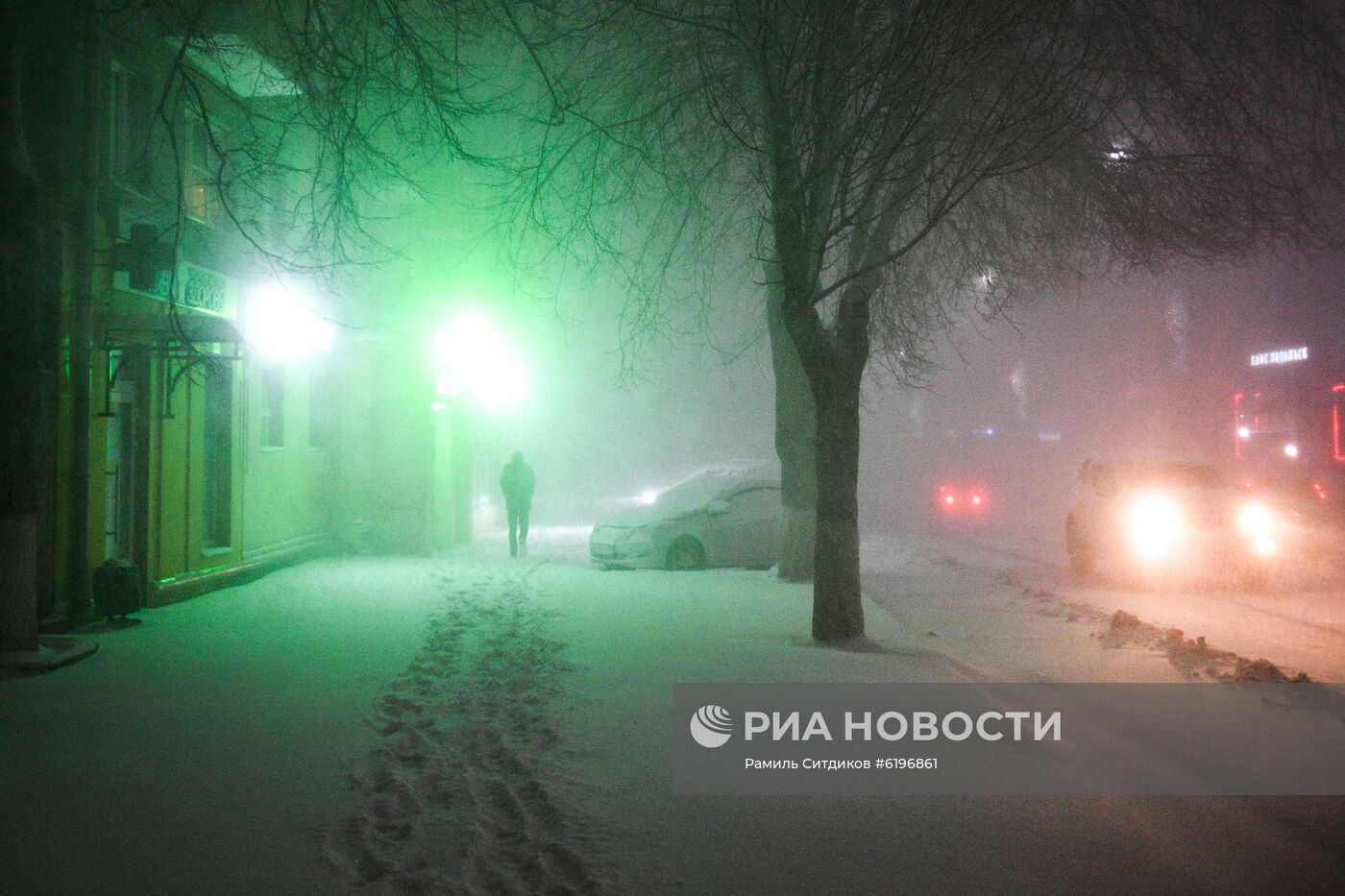 Снег в Москве и Подмосковье