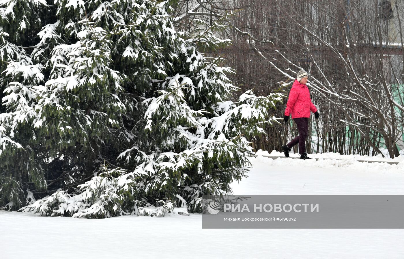 Снег в Москве и Подмосковье