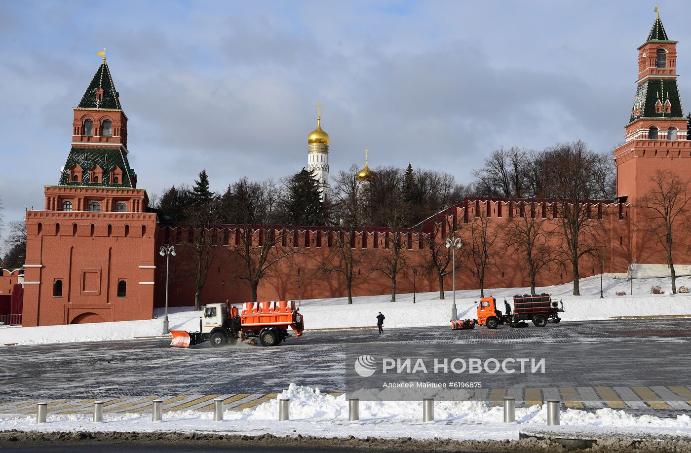 Снег в Москве и Подмосковье