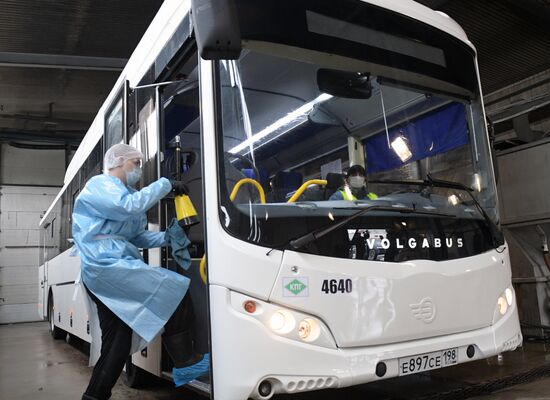 Санитарная обработка общественного транспорта в Санкт-Петербурге