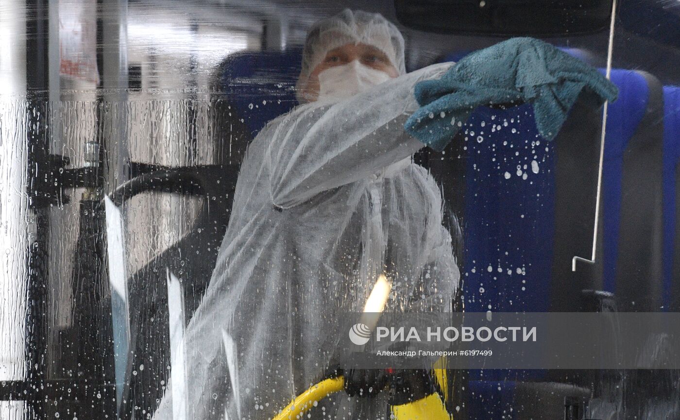 Санитарная обработка общественного транспорта в Санкт-Петербурге