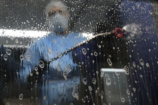 Санитарная обработка общественного транспорта в Санкт-Петербурге