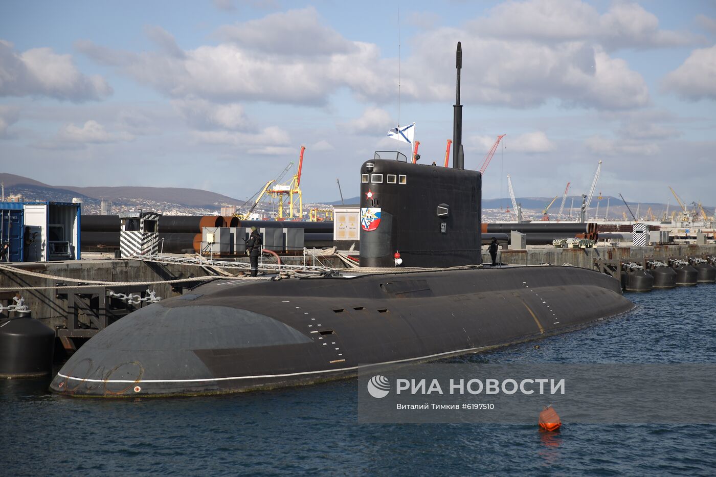 Подводная лодка "Великий Новгород"