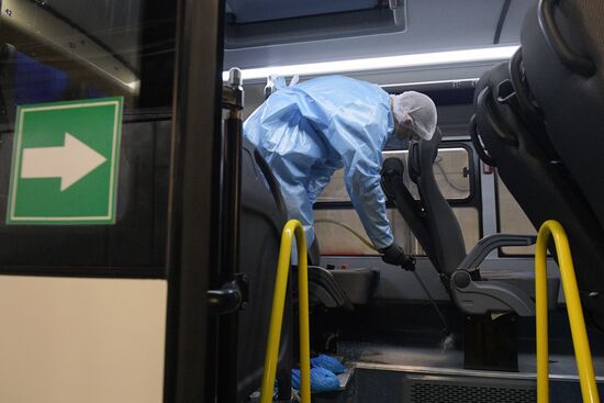 Санитарная обработка общественного транспорта в Санкт-Петербурге