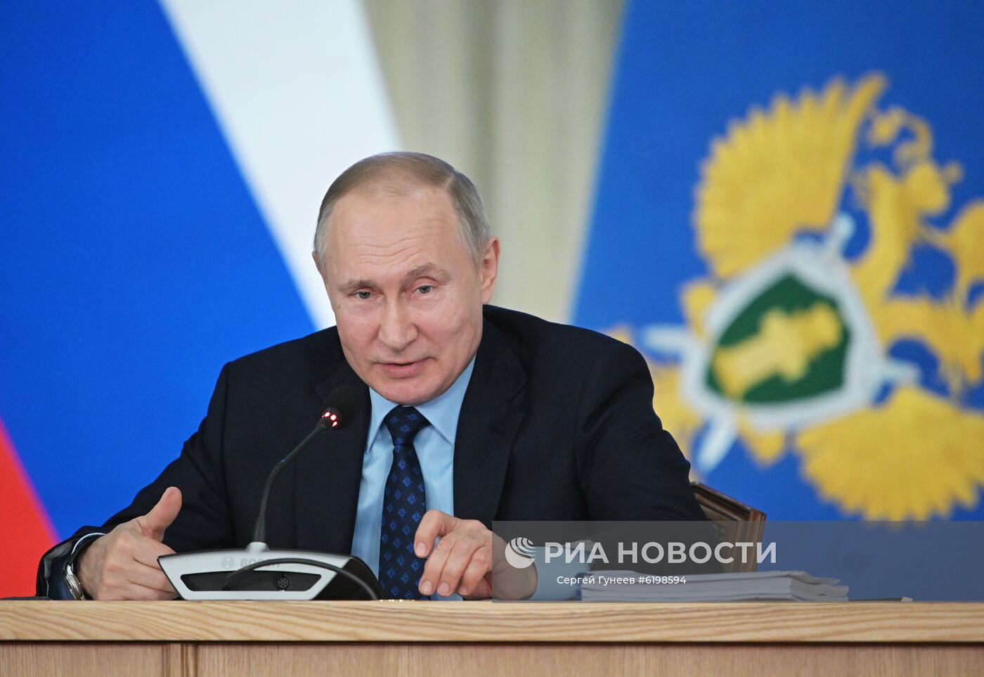 Президент РФ В. Путин принял участие в расширенном заседании коллегии Генпрокуратуры РФ