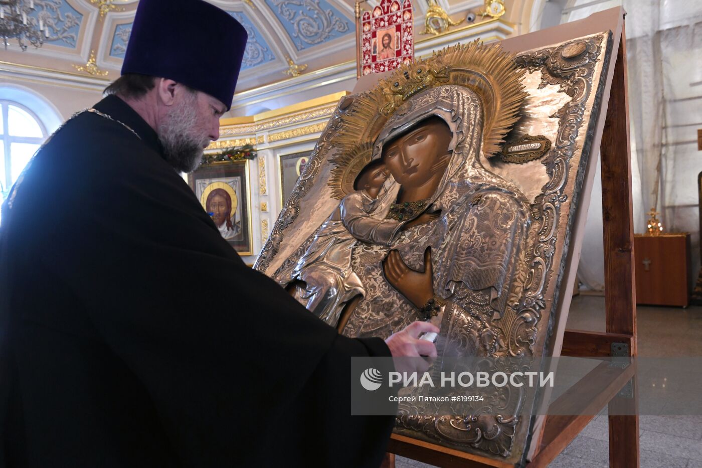 Меры по профилактике коронавируса в храме Святителя Алексия в Рогожской слободе 