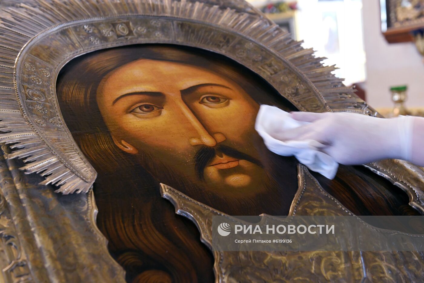 Меры по профилактике коронавируса в храме Святителя Алексия в Рогожской слободе