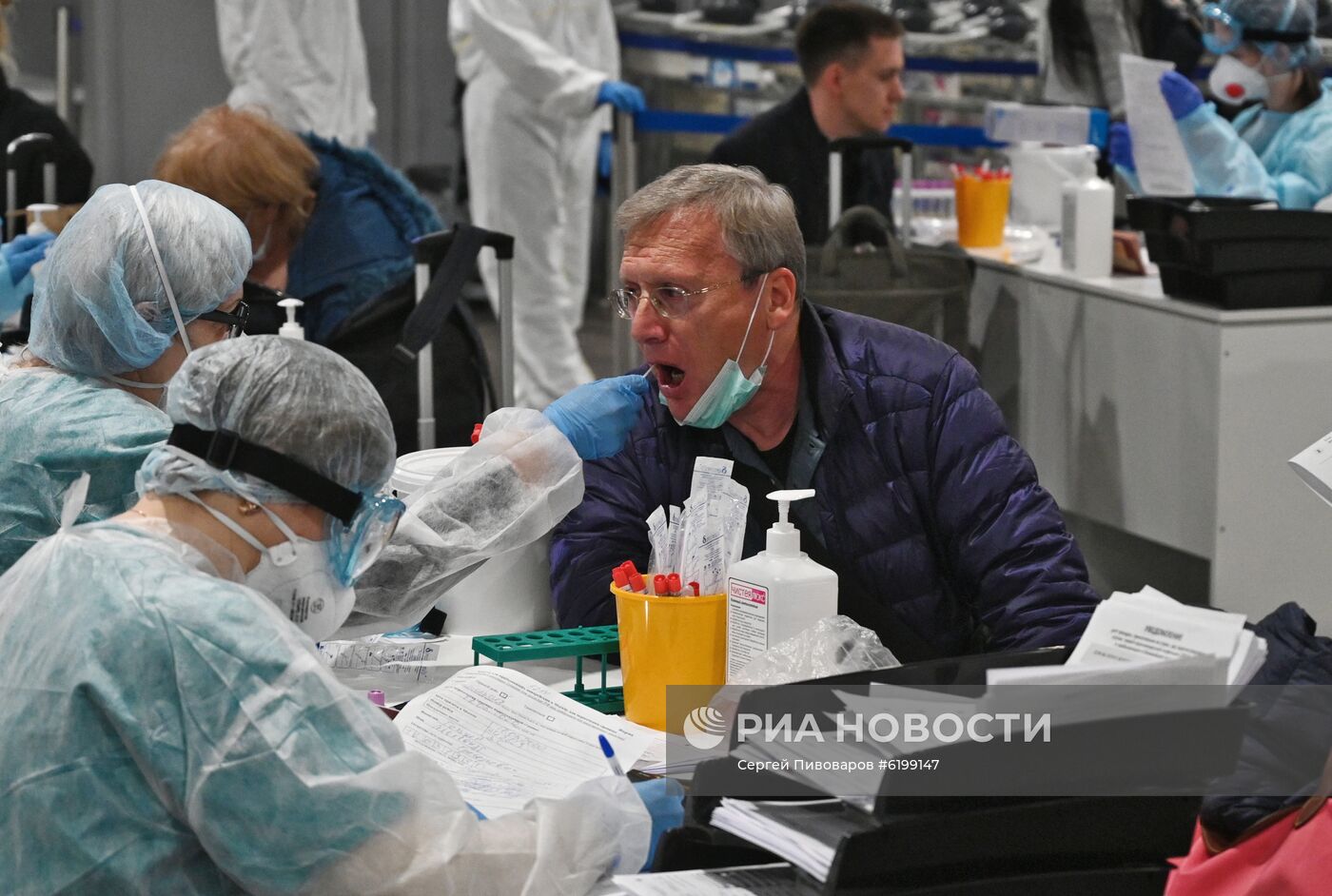 В Шереметьево усилили санитарный контроль в связи с коронавирусом