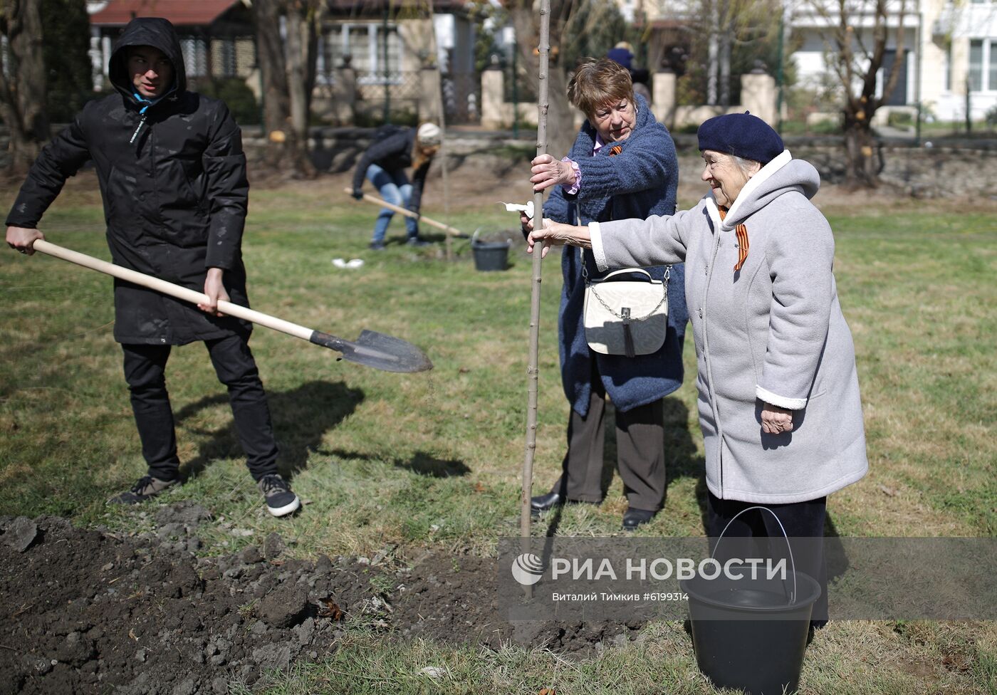 Международная акция "Сад памяти" в Новороссийске