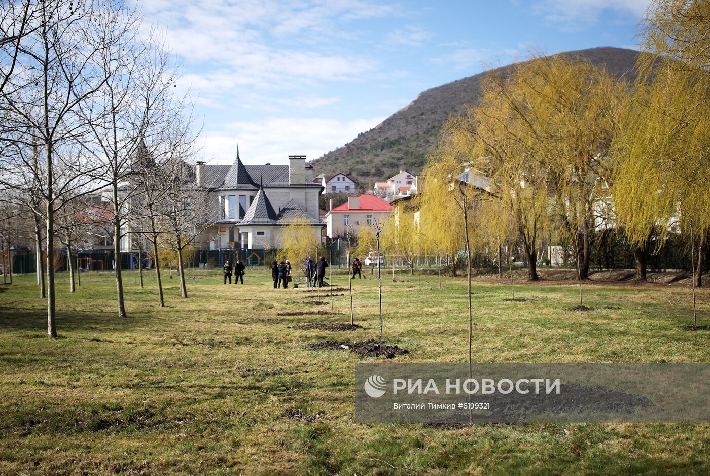 Международная акция "Сад памяти" в Новороссийске