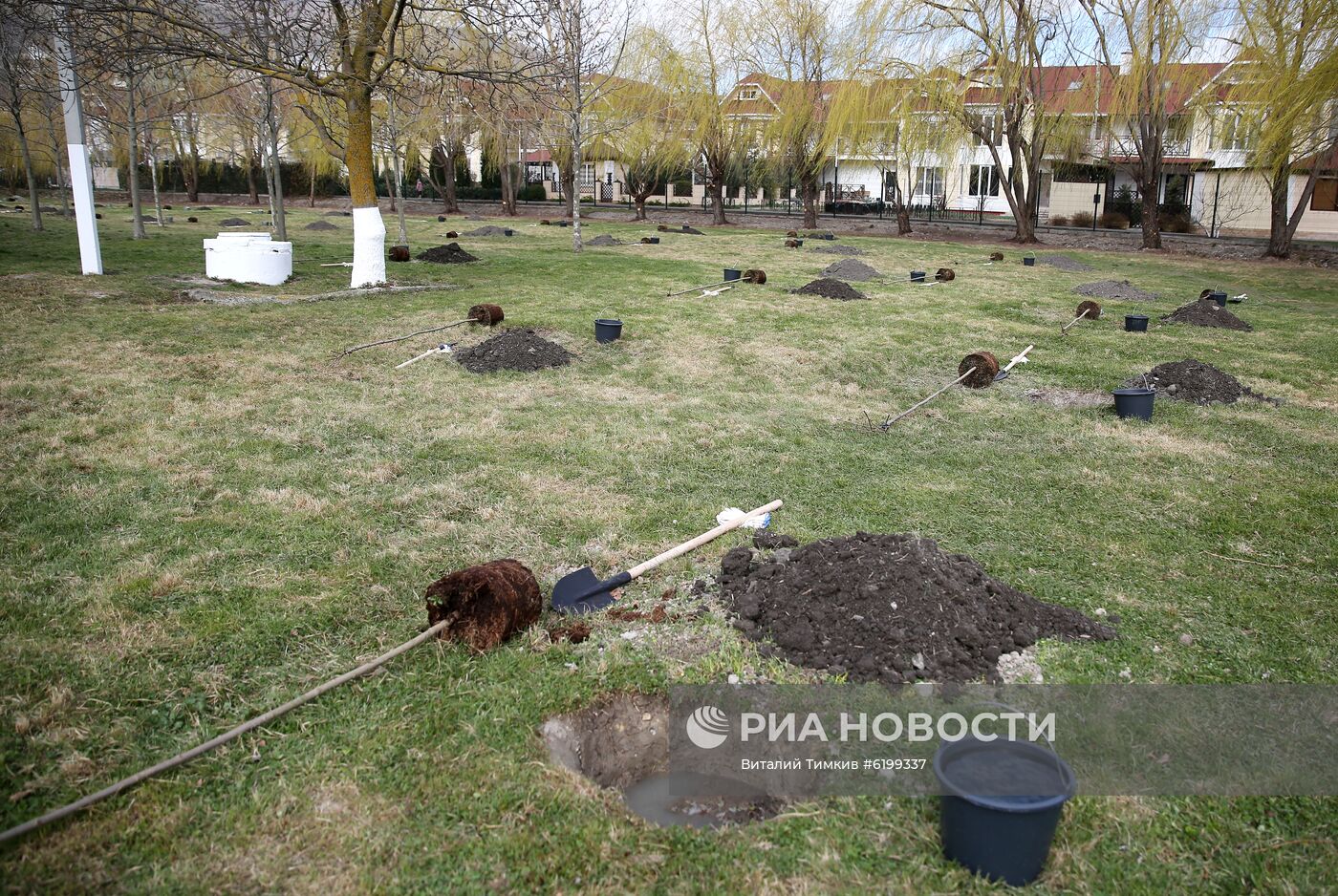 Международная акция "Сад памяти" в Новороссийске