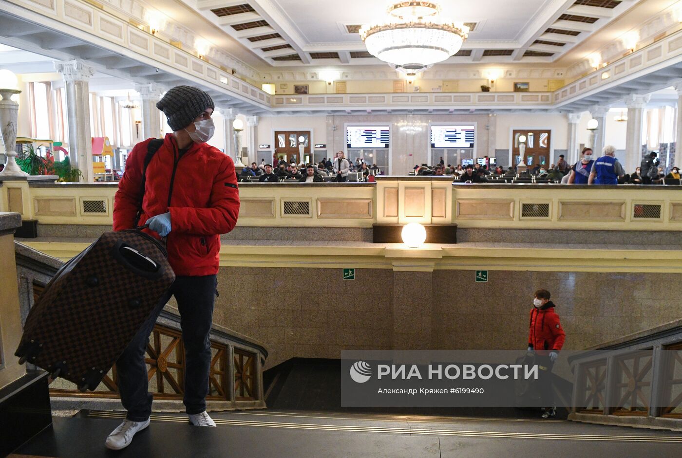 Профилактические мероприятия на ж/д вокзале Новосибирска