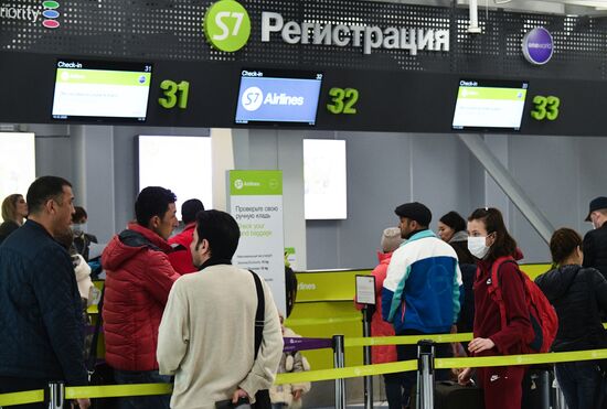 Усиление санитарного контроля в аэропорту Толмачево