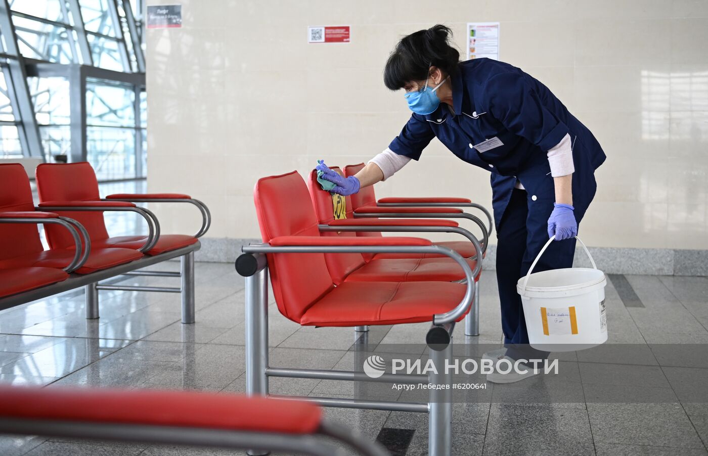 Меры профилактики на ж/д вокзале в Адлере