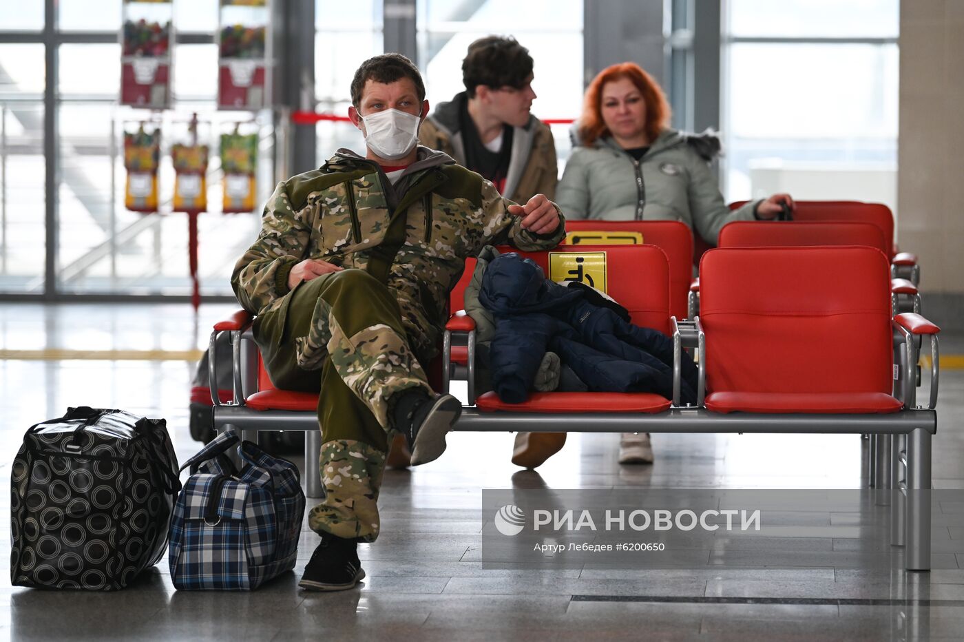 Меры профилактики на ж/д вокзале в Адлере