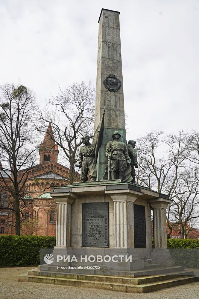 Захоронения советских воинов в Потсдаме